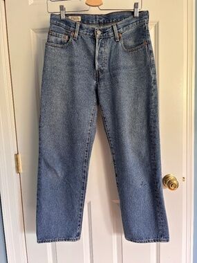 Levi's 501 90's medium-wash jeans